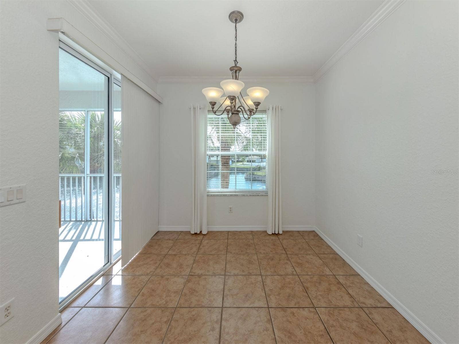 700 GARDENS EDGE DRIVE, #721, Venice, FL 34285
