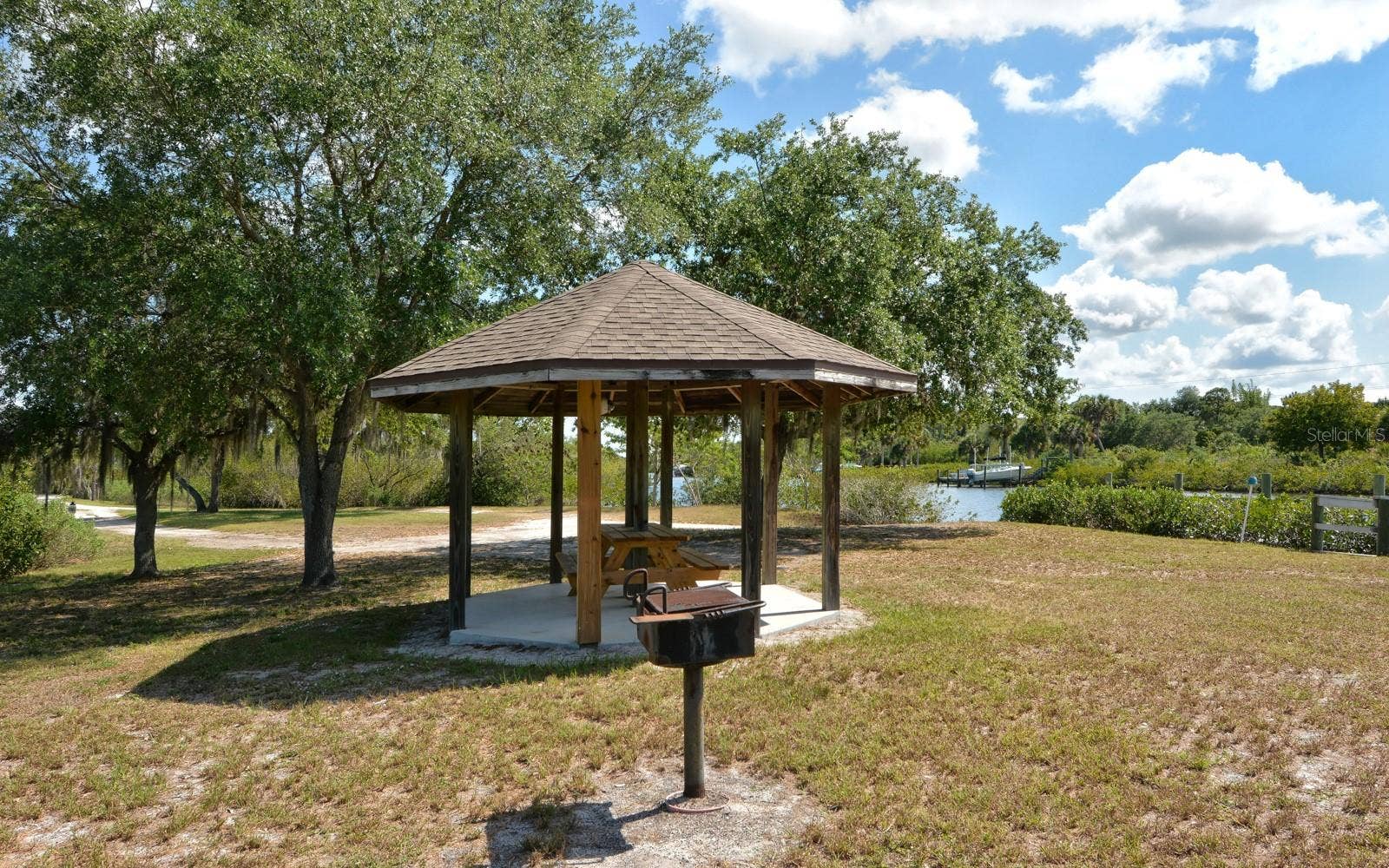 1568 VERMEER DRIVE, Nokomis, FL 34275 1568 VERMEER DRIVE, Nokomis, FL 34275