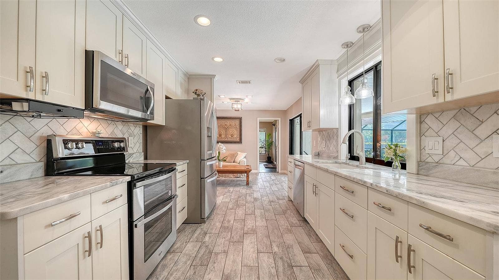 1568 VERMEER DRIVE, Nokomis, FL 34275 1568 VERMEER DRIVE, Nokomis, FL 34275
