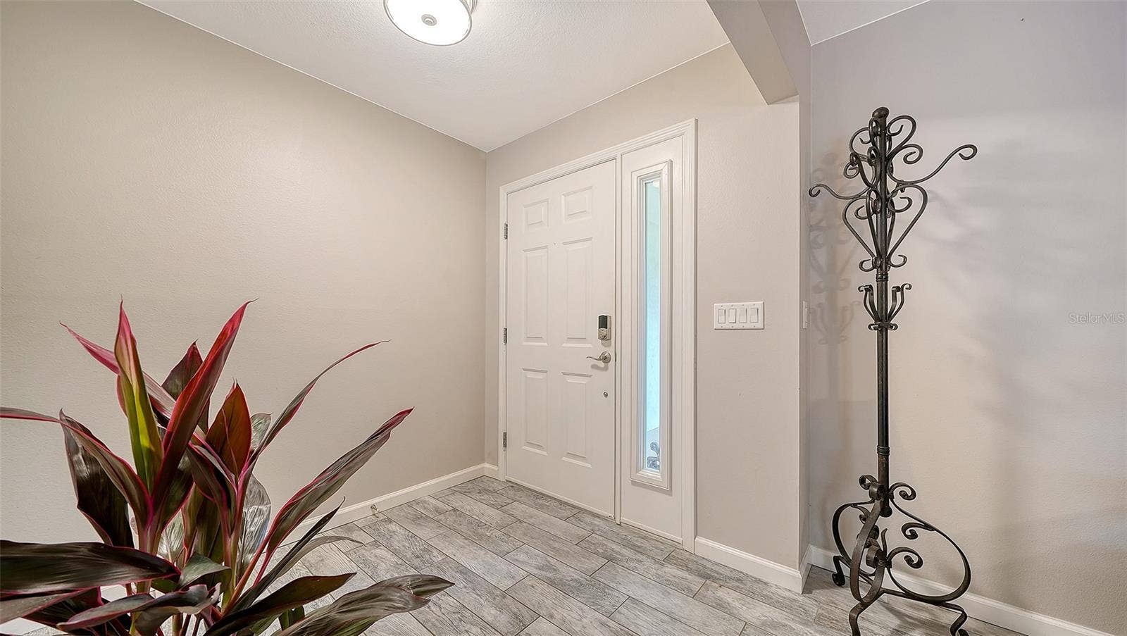 1568 VERMEER DRIVE, Nokomis, FL 34275 1568 VERMEER DRIVE, Nokomis, FL 34275