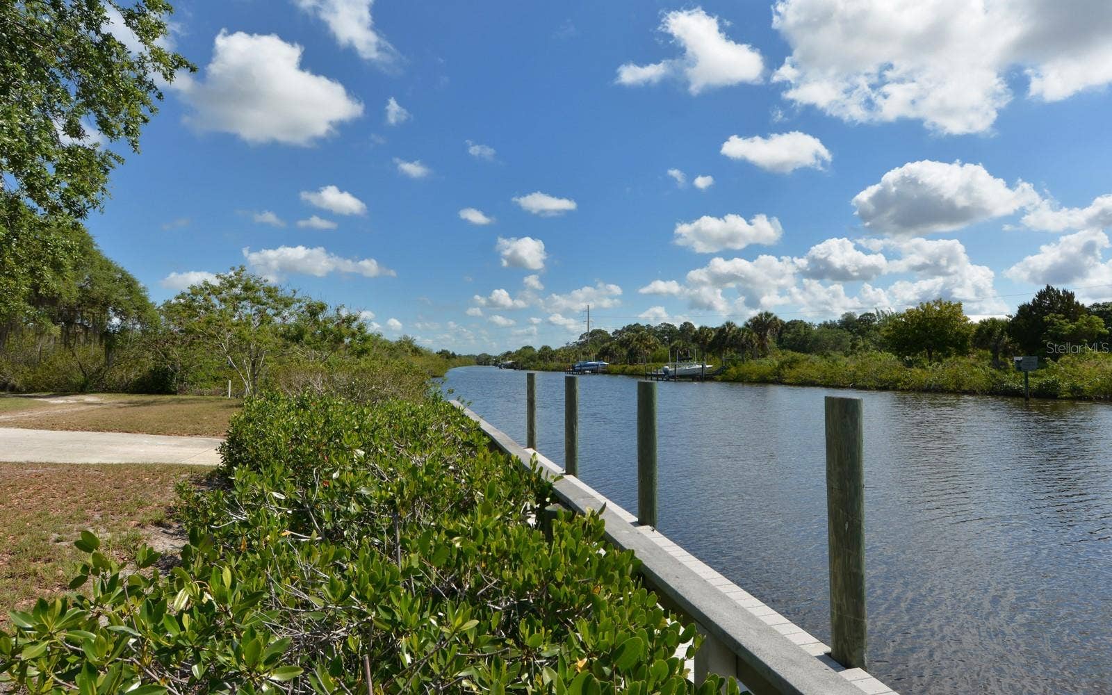 1568 VERMEER DRIVE, Nokomis, FL 34275 1568 VERMEER DRIVE, Nokomis, FL 34275