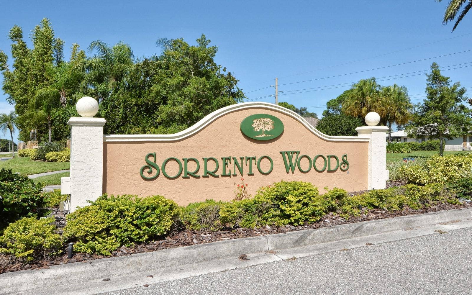 1568 VERMEER DRIVE, Nokomis, FL 34275 1568 VERMEER DRIVE, Nokomis, FL 34275