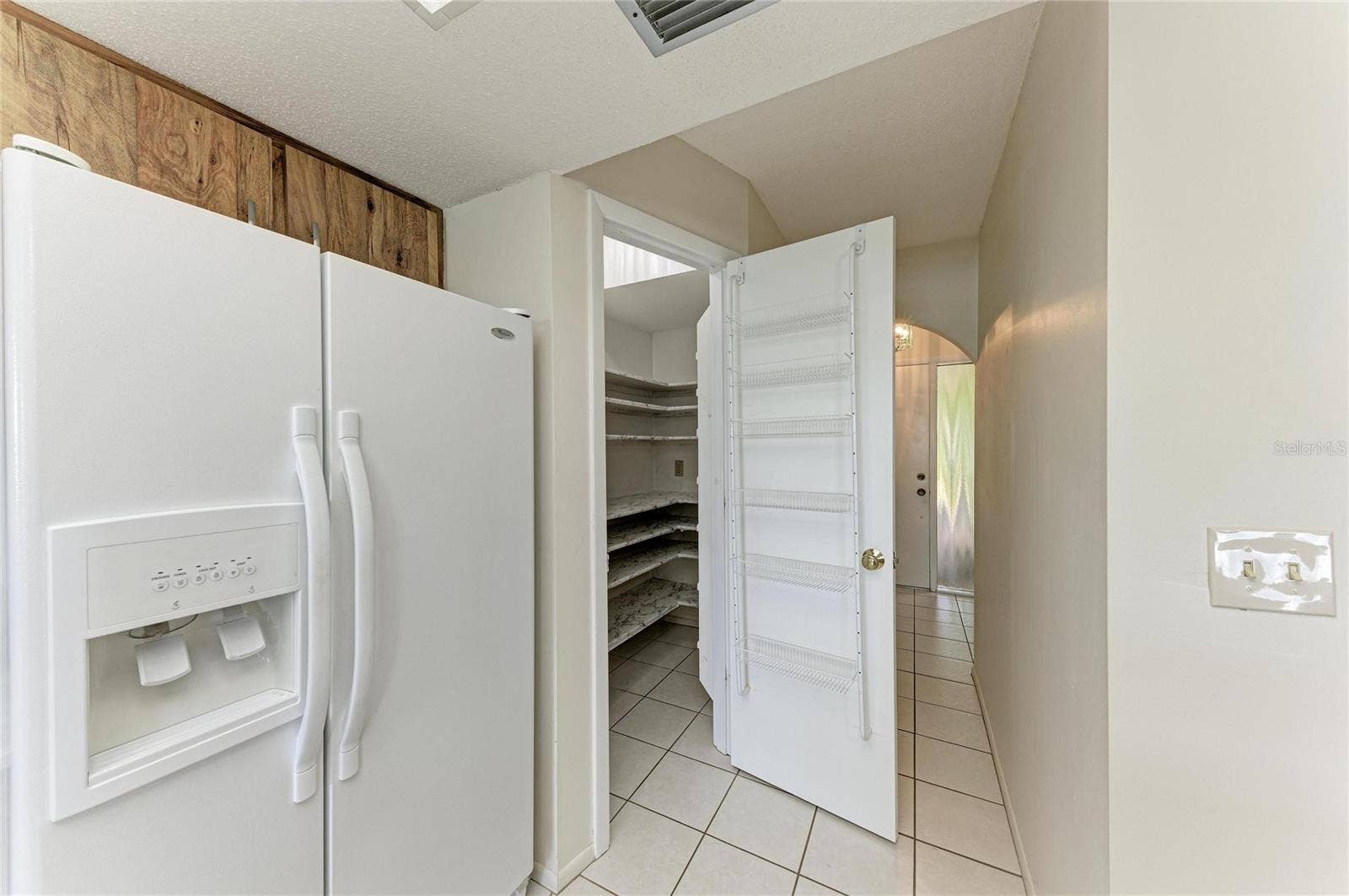 1602 VIKKI COURT, Venice, FL 34293 1602 VIKKI COURT, Venice, FL 34293