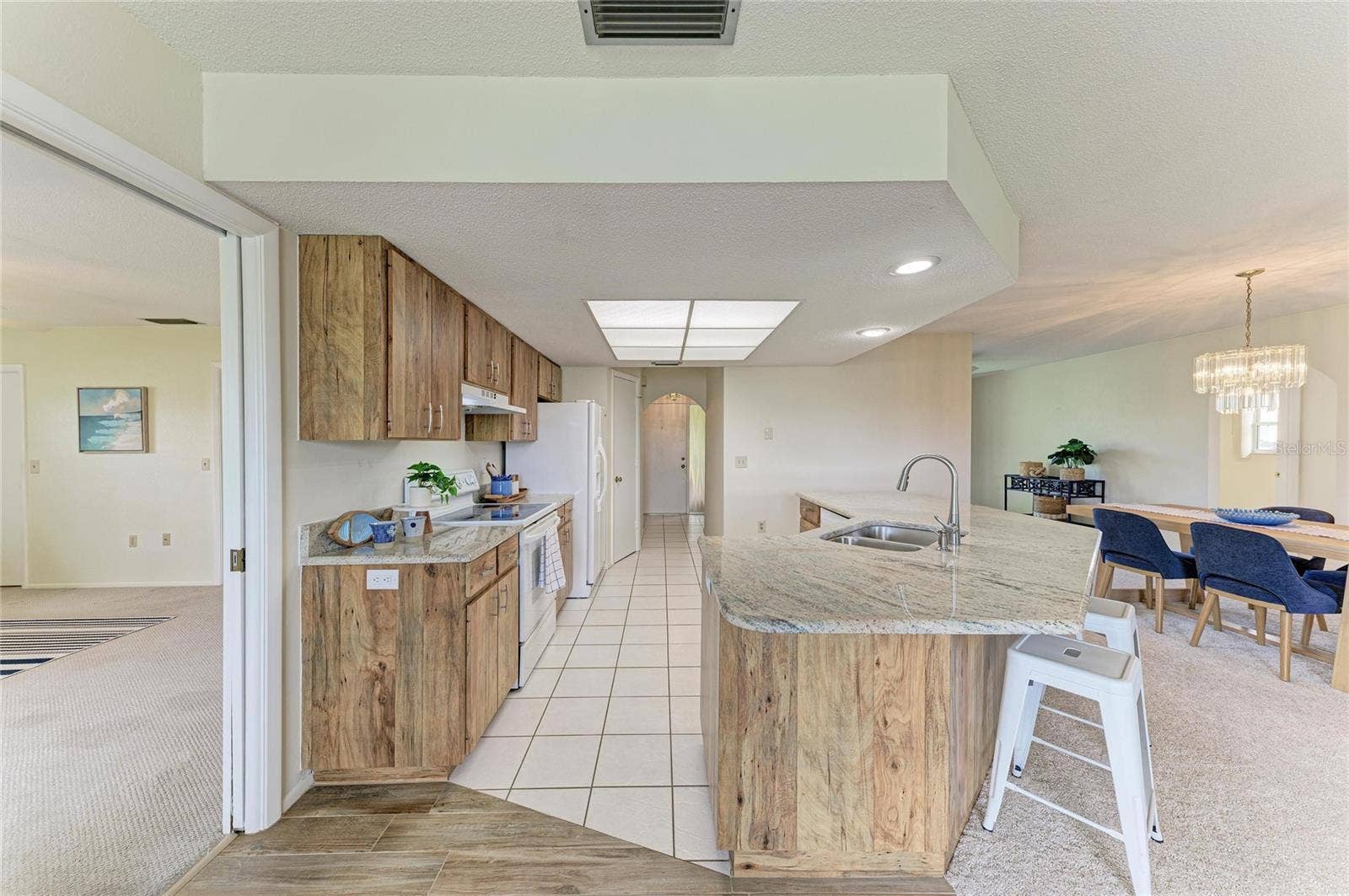 1602 VIKKI COURT, Venice, FL 34293 1602 VIKKI COURT, Venice, FL 34293