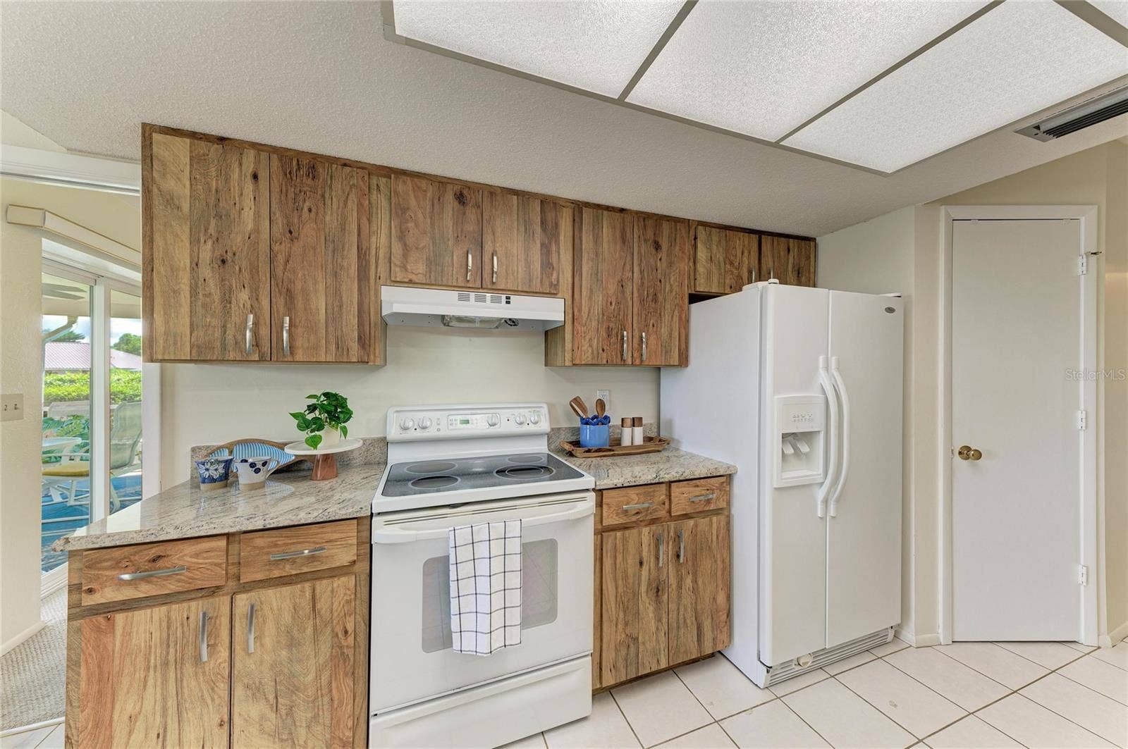 1602 VIKKI COURT, Venice, FL 34293 1602 VIKKI COURT, Venice, FL 34293