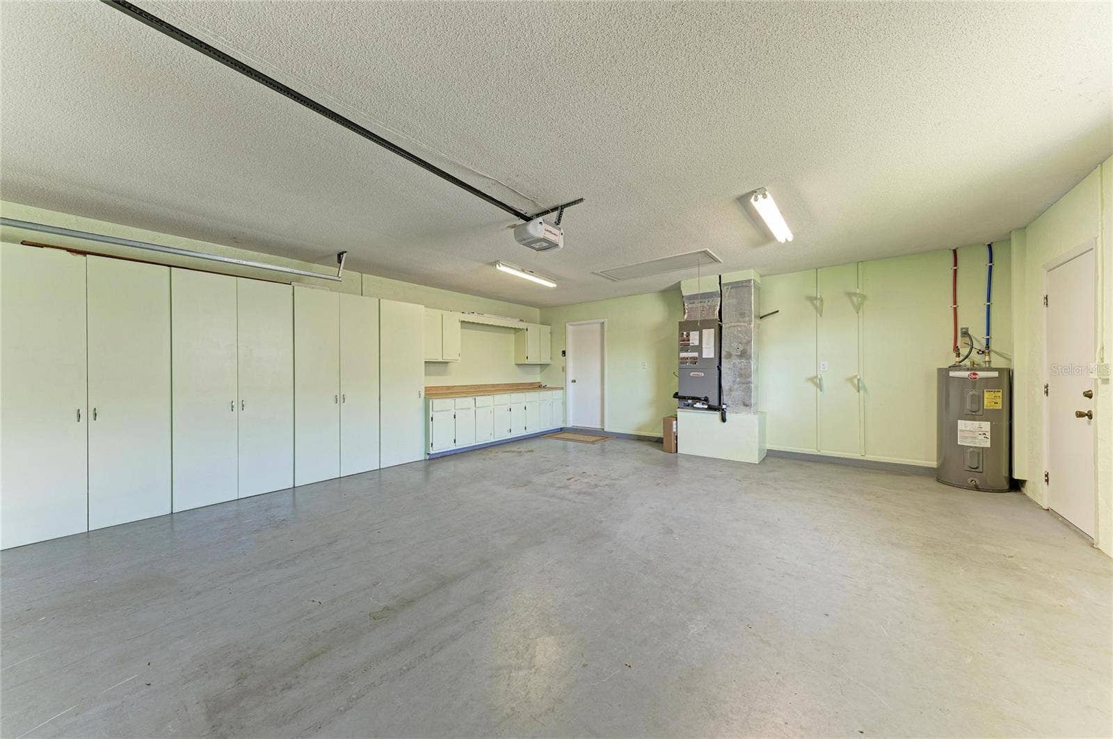 1602 VIKKI COURT, Venice, FL 34293 Garage