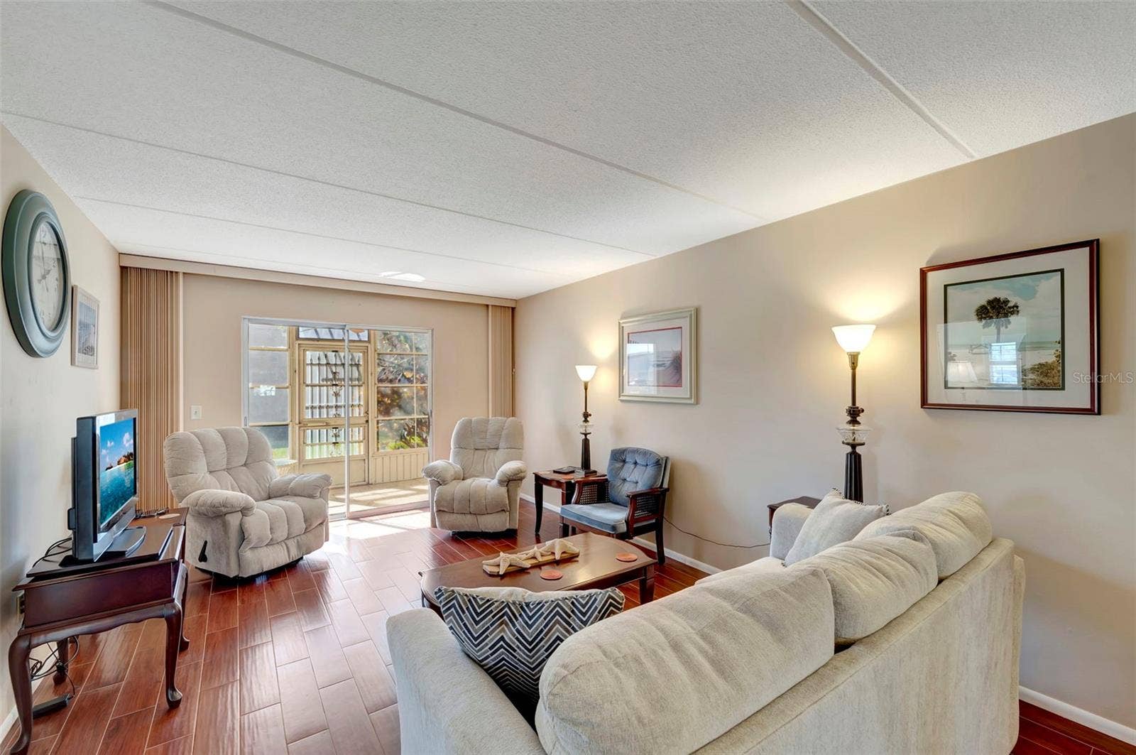 649 TAMIAMI TRAIL S, #107, Venice, FL 34285 649 TAMIAMI TRAIL S, #107, Venice, FL 34285