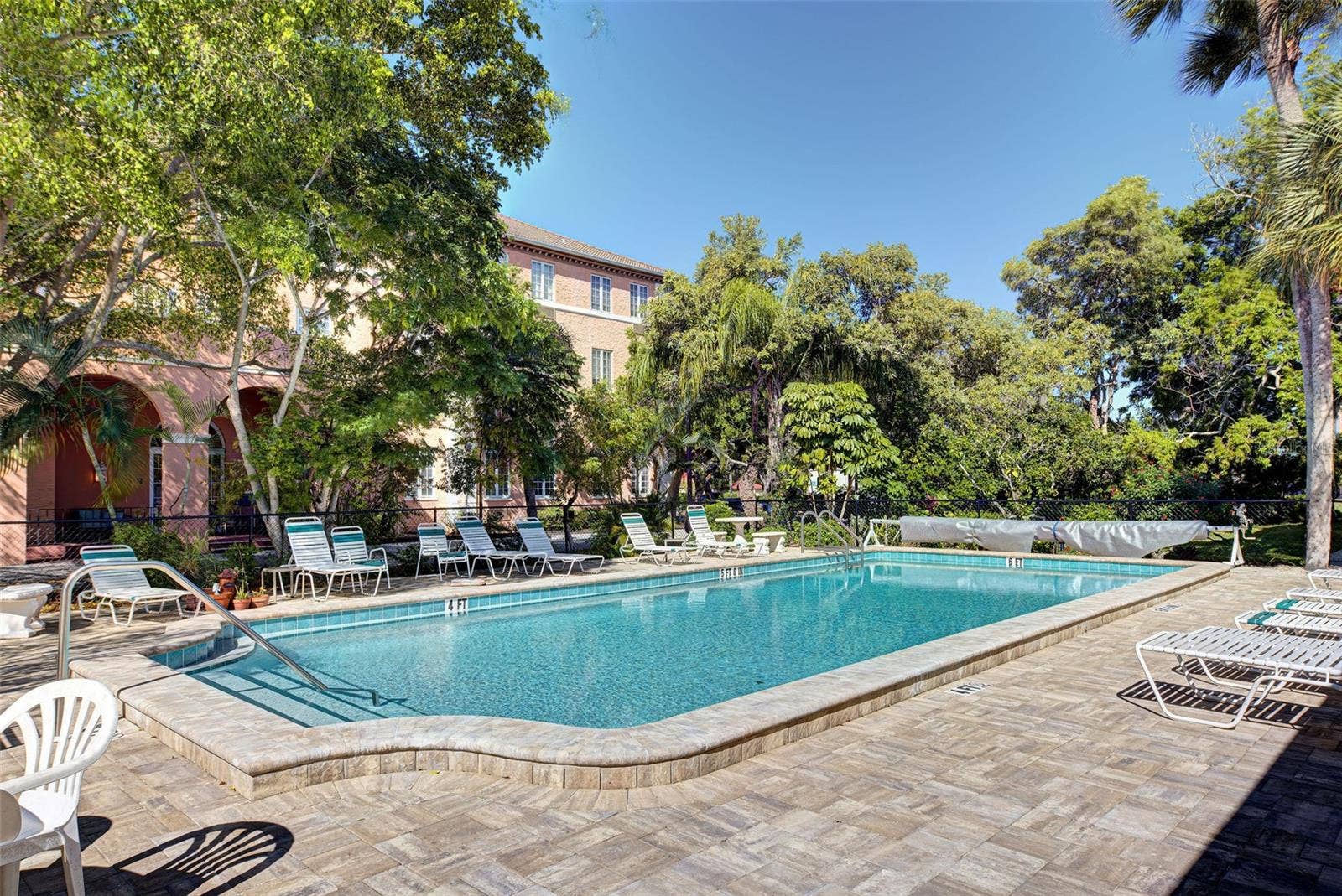 238 TAMPA AVENUE W, #15C/314, Venice, FL 34285 COMMUNITY HEATED POOL