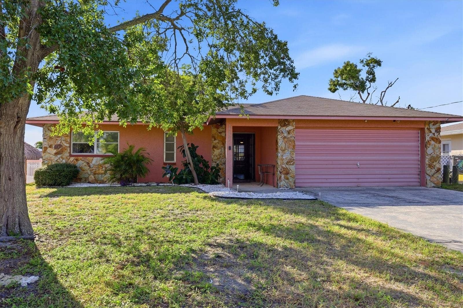 13625 VERONICA DRIVE, Hudson, FL 34667 13625 VERONICA DRIVE, Hudson, FL 34667