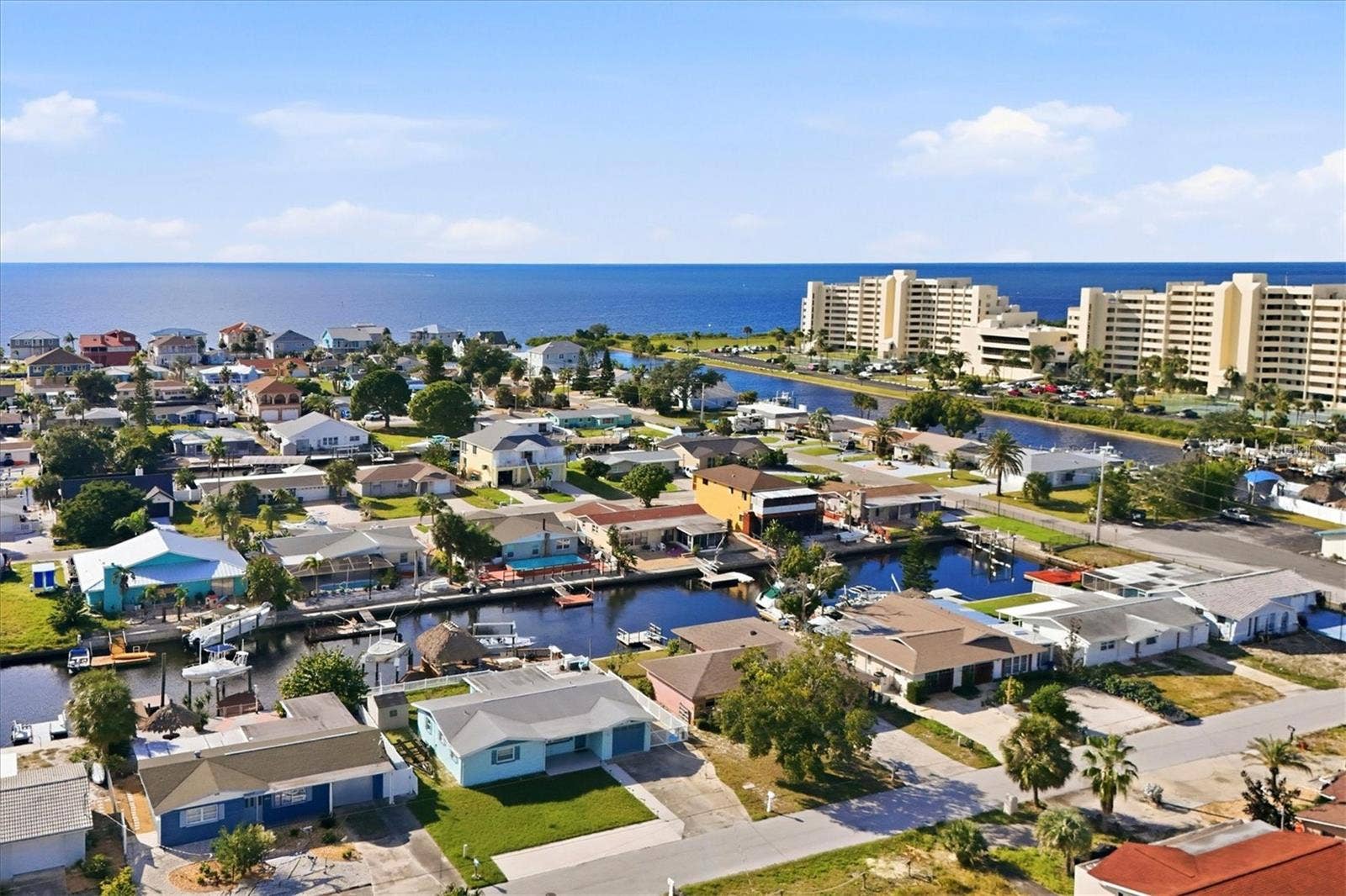 13625 VERONICA DRIVE, Hudson, FL 34667 13625 VERONICA DRIVE, Hudson, FL 34667