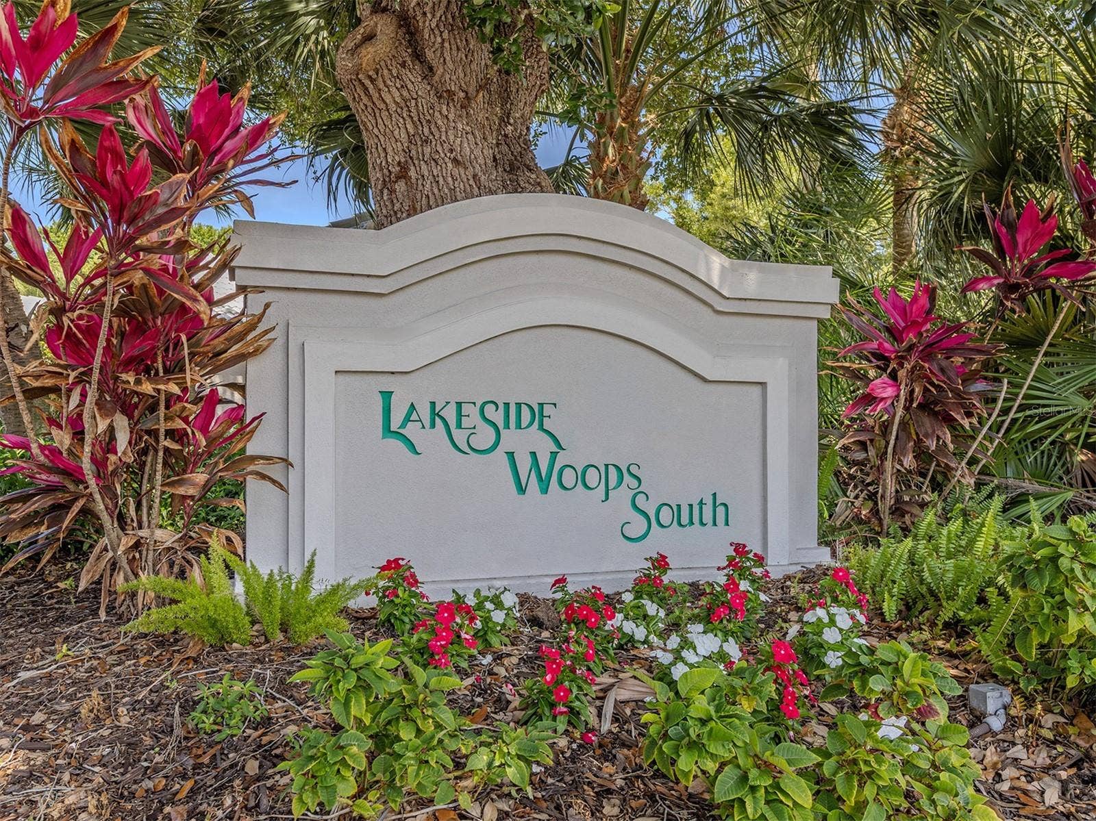 1102 SOUTHLAKE COURT, Venice, FL 34285 1102 SOUTHLAKE COURT, Venice, FL 34285