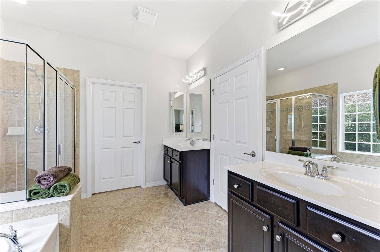 19143 KIRELLA STREET, Venice, FL 34293 19143 KIRELLA STREET, Venice, FL 34293