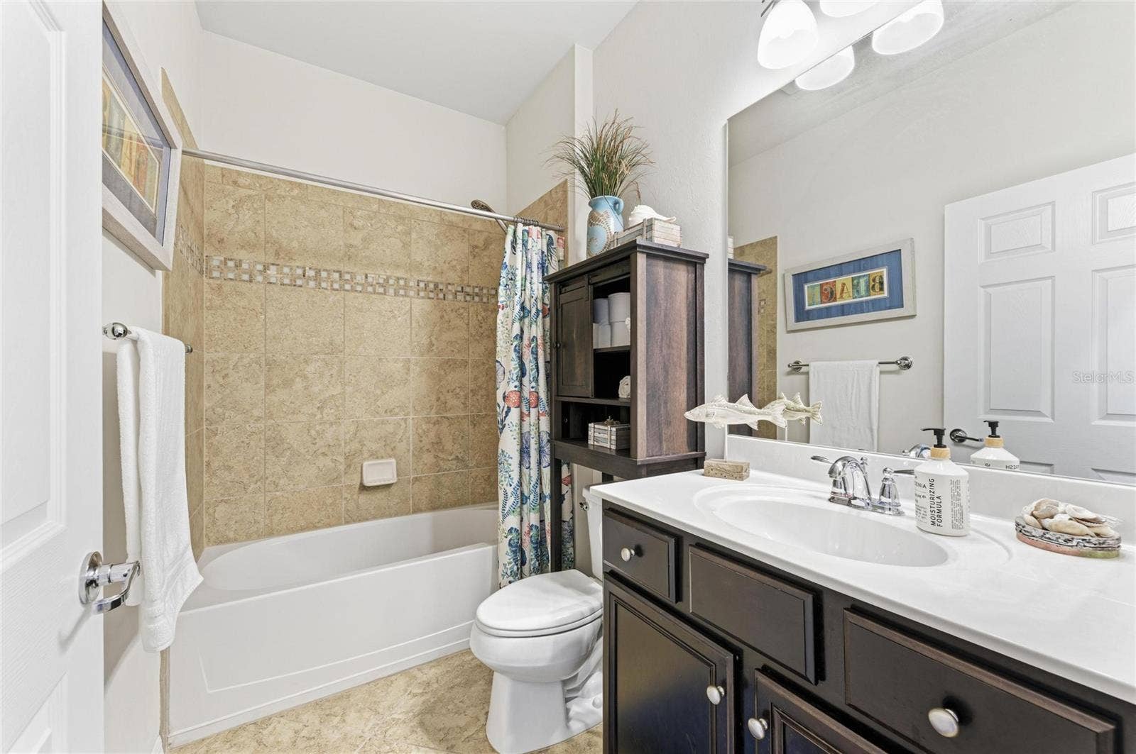 19143 KIRELLA STREET, Venice, FL 34293 19143 KIRELLA STREET, Venice, FL 34293