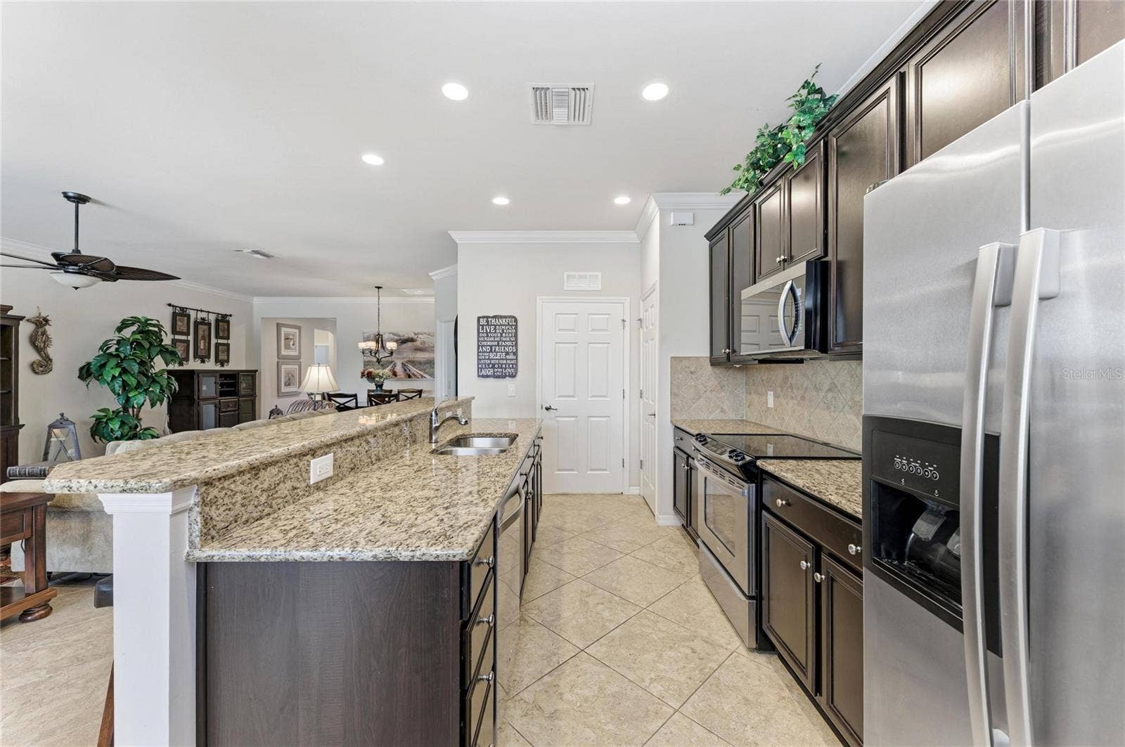 19143 KIRELLA STREET, Venice, FL 34293 19143 KIRELLA STREET, Venice, FL 34293