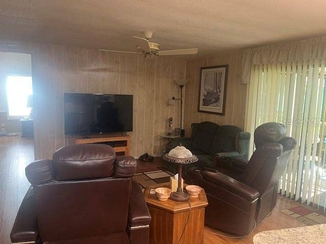 312 MARINER DRIVE, North Port, FL 34287 312 MARINER DRIVE, North Port, FL 34287