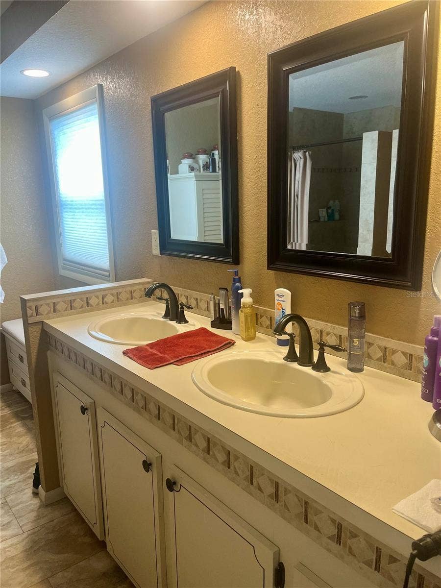 312 MARINER DRIVE, North Port, FL 34287 312 MARINER DRIVE, North Port, FL 34287