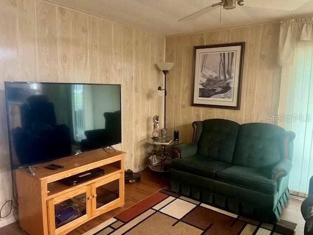 312 MARINER DRIVE, North Port, FL 34287 312 MARINER DRIVE, North Port, FL 34287