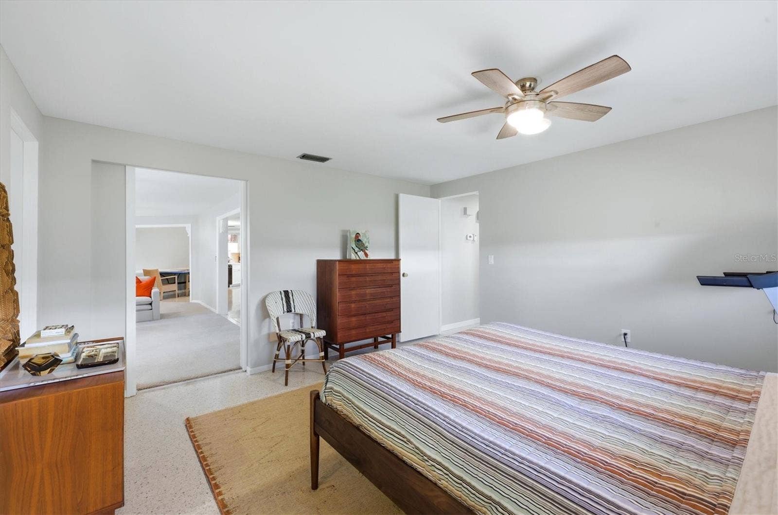 19 OAKWOOD DRIVE N, Englewood, FL 34223