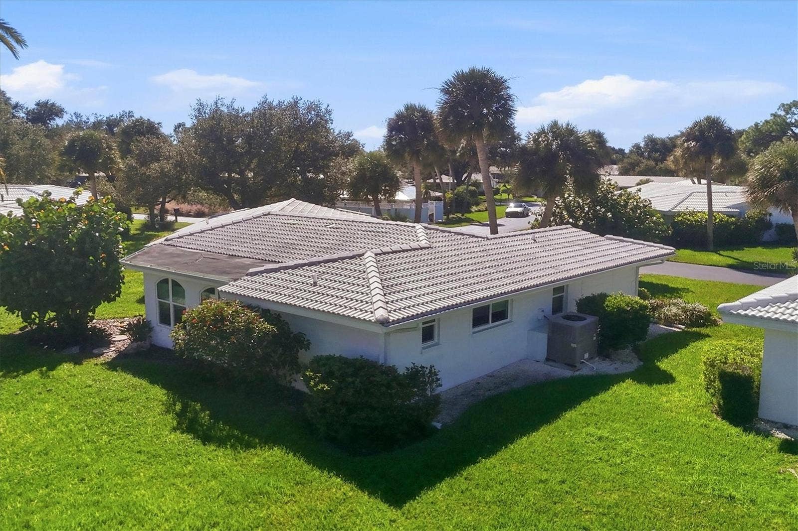 19 OAKWOOD DRIVE N, Englewood, FL 34223