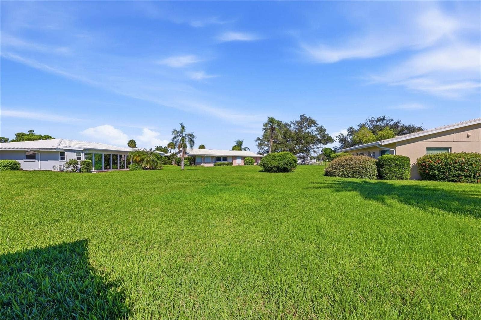 19 OAKWOOD DRIVE N, Englewood, FL 34223