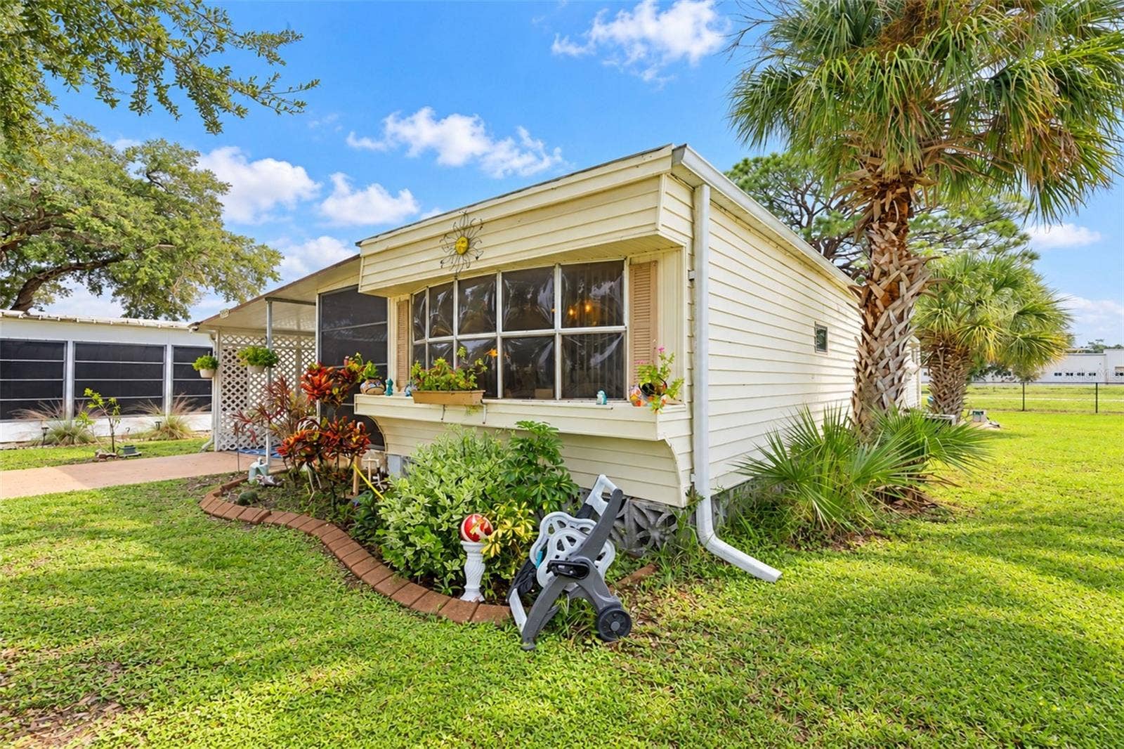 5216 PALENA BOULEVARD, North Port, FL 34287 5216 PALENA BOULEVARD, North Port, FL 34287