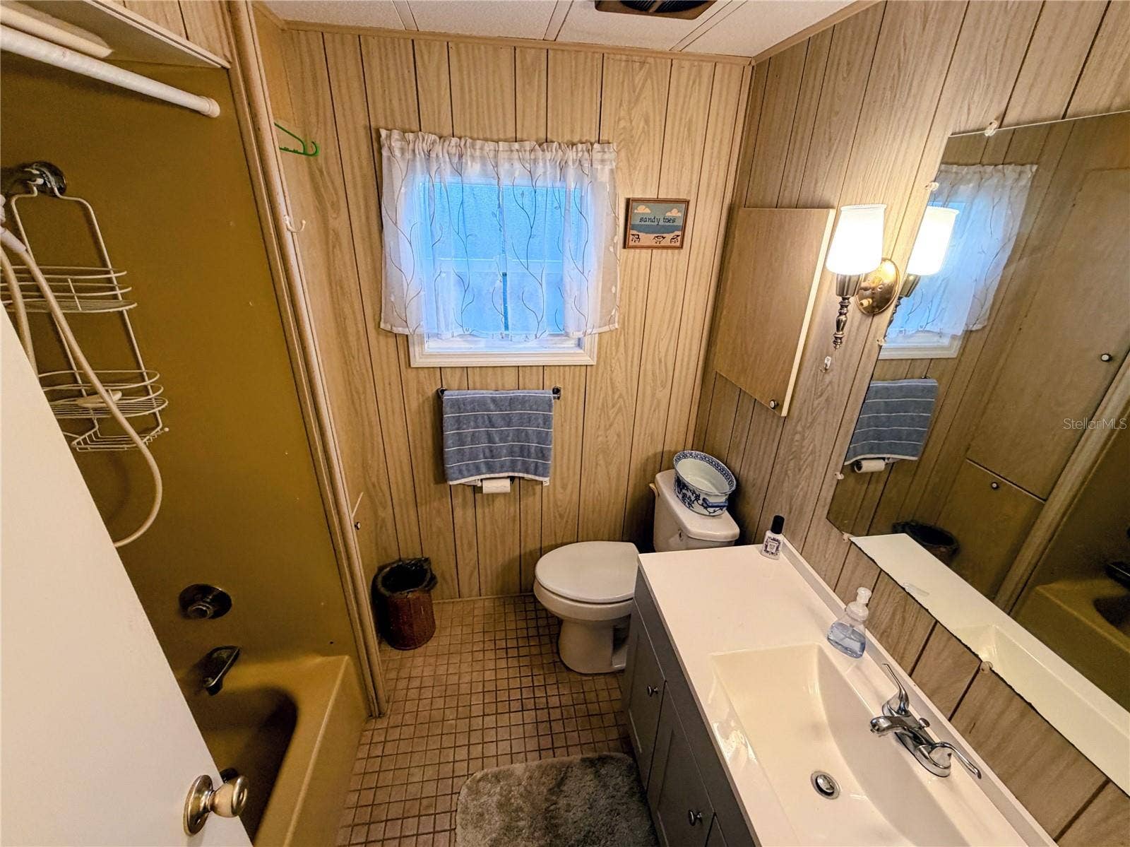 855 S GREEN CIRCLE, Venice, FL 34285 855 S GREEN CIRCLE, Venice, FL 34285