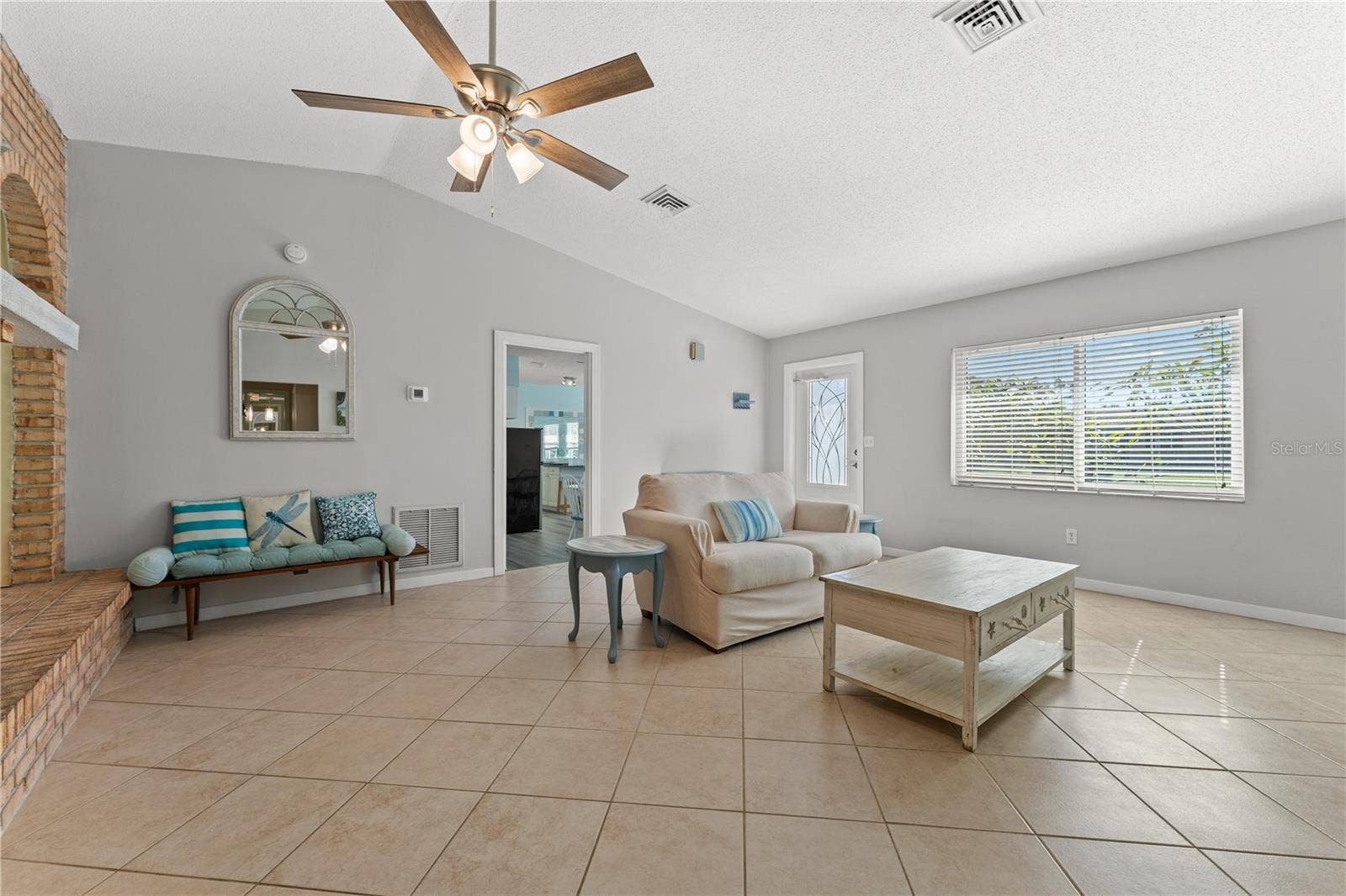 424 CARMEL ROAD, Venice, FL 34293 424 CARMEL ROAD, Venice, FL 34293
