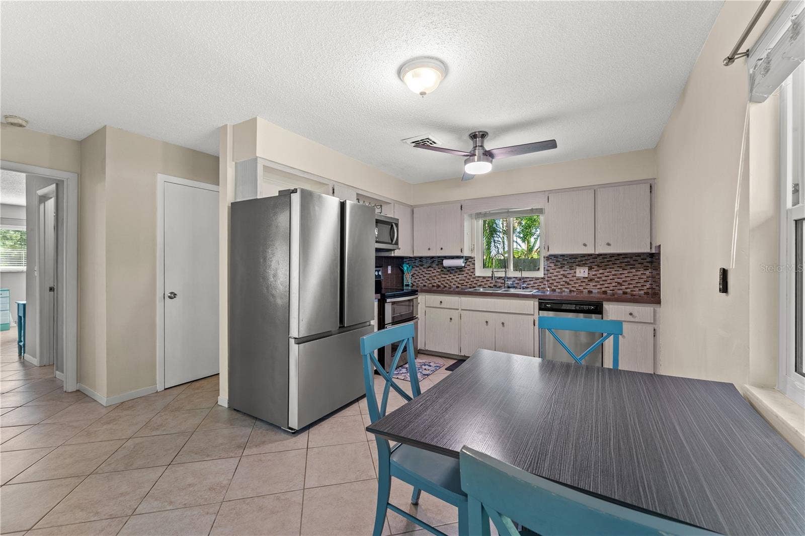 424 CARMEL ROAD, Venice, FL 34293 424 CARMEL ROAD, Venice, FL 34293