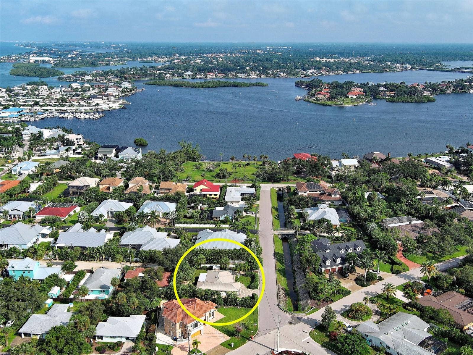 800 OSPREY STREET, Venice, FL 34285 800 OSPREY STREET, Venice, FL 34285