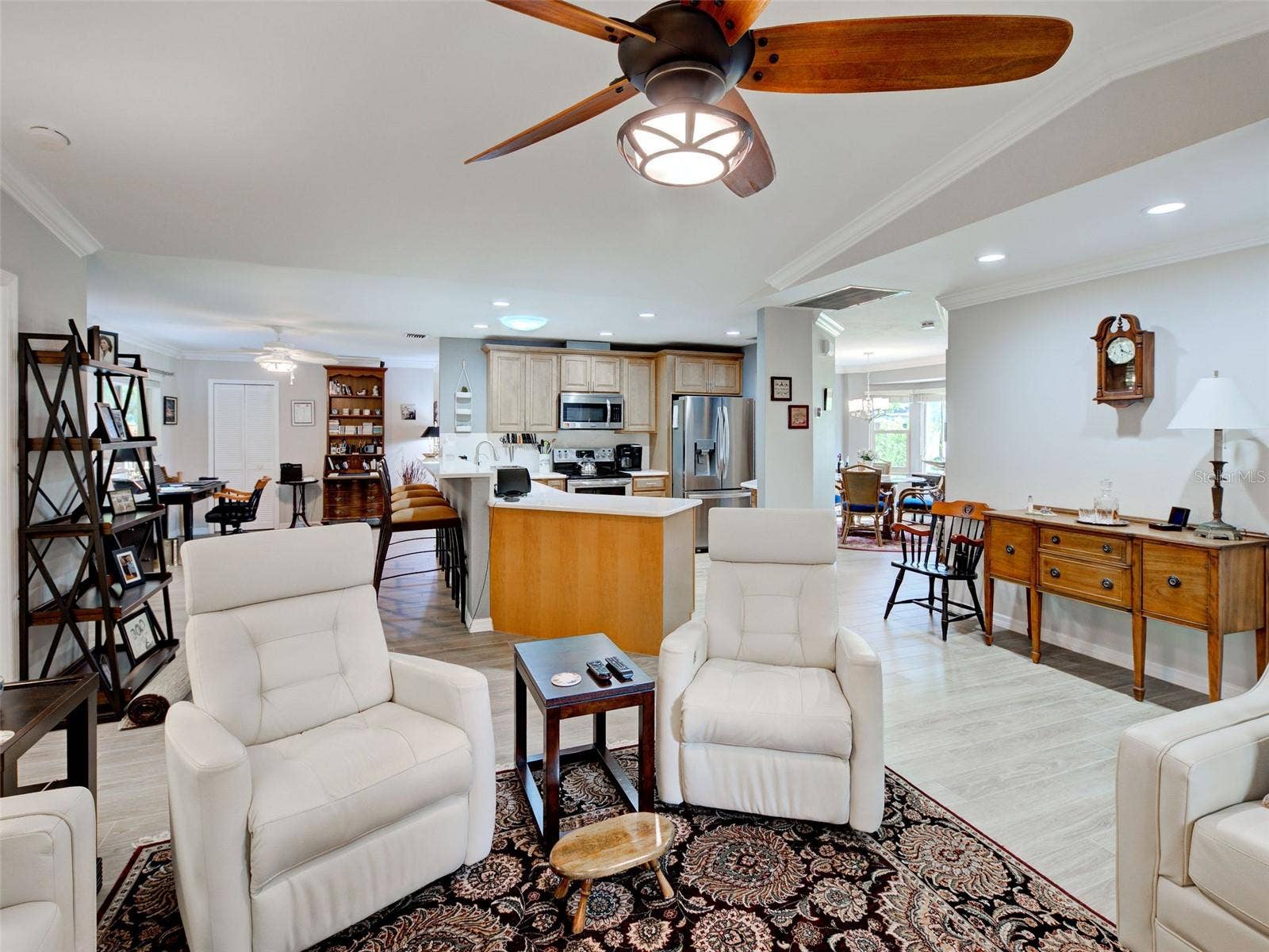 800 OSPREY STREET, Venice, FL 34285 800 OSPREY STREET, Venice, FL 34285