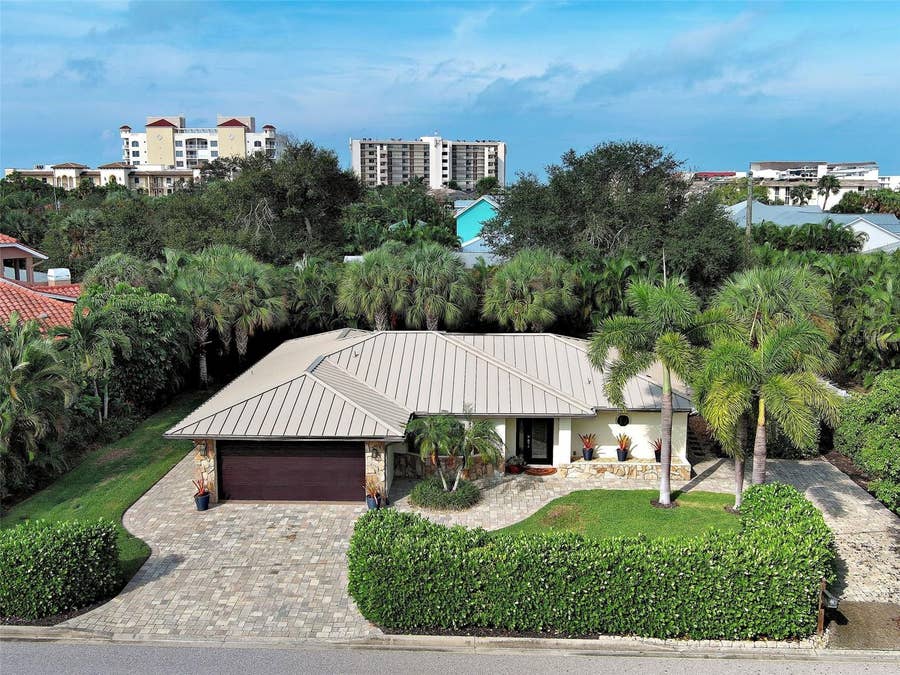 Property photo for 800 OSPREY STREET, Venice, FL