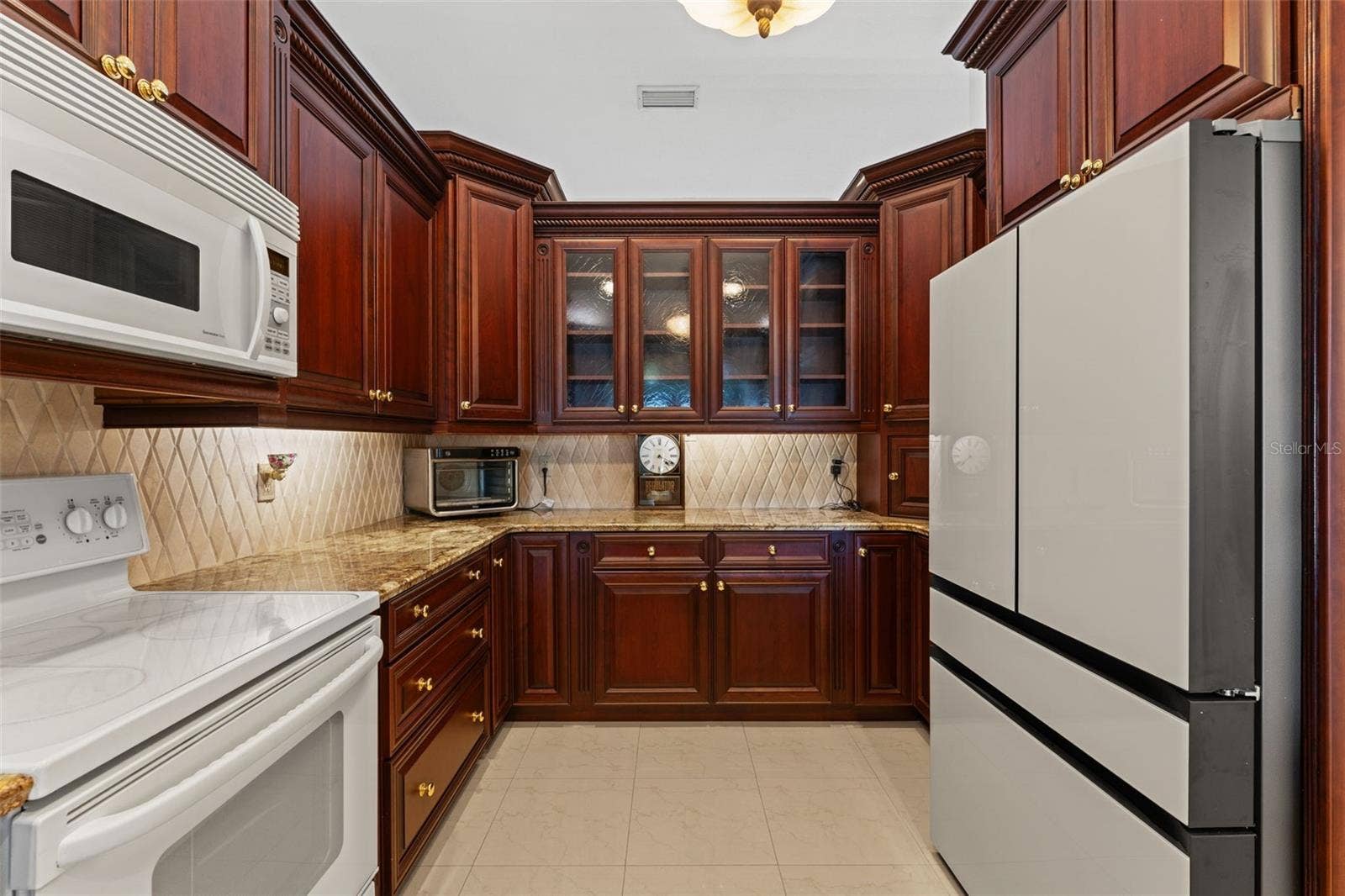 966 N DORAL LANE, Venice, FL 34293 Granite countertops