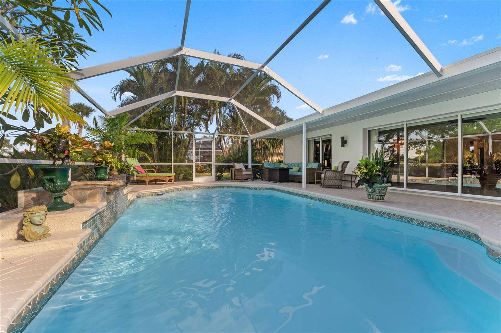 966 N DORAL LANE, Venice, FL 34293 Heated pool