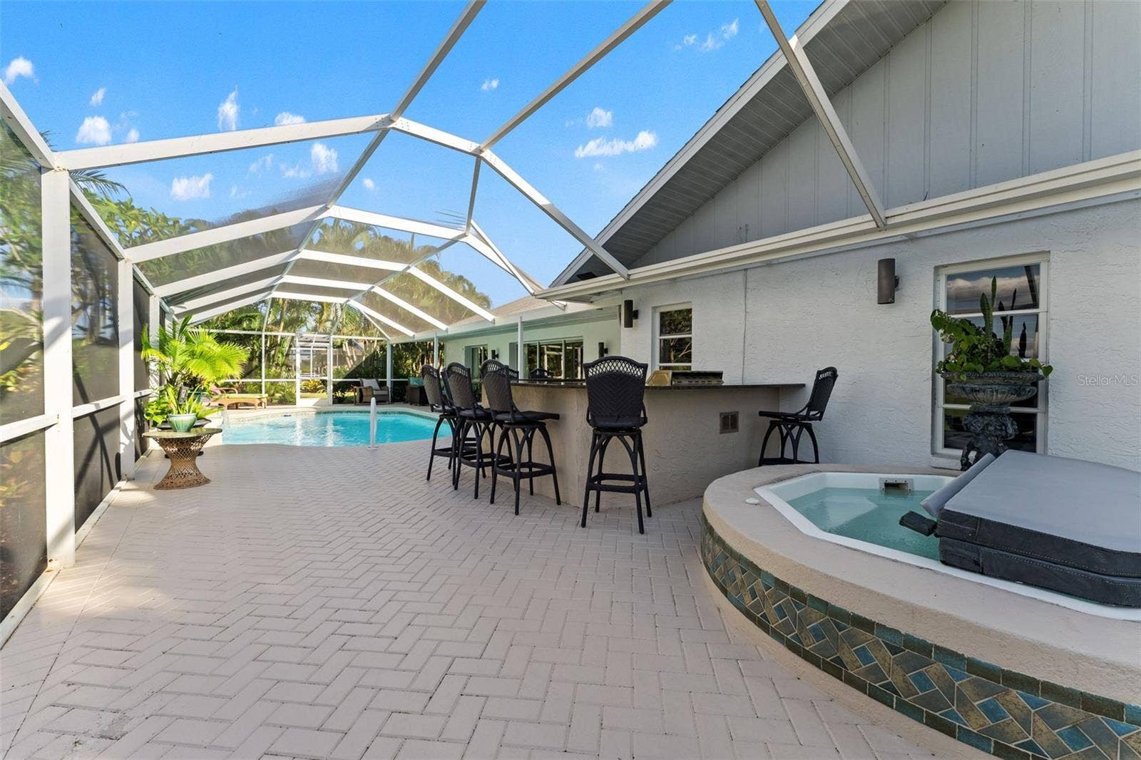 966 N DORAL LANE, Venice, FL 34293 Huge lanai