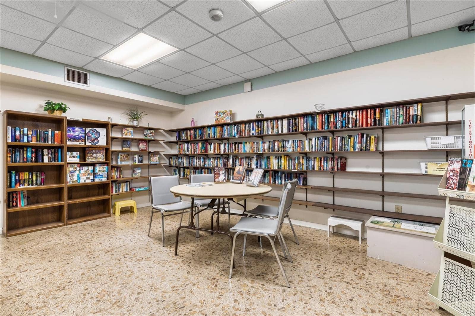 602 DOGWOOD AVENUE, #117, Englewood, FL 34223 602 DOGWOOD AVENUE, #117, Englewood, FL 34223