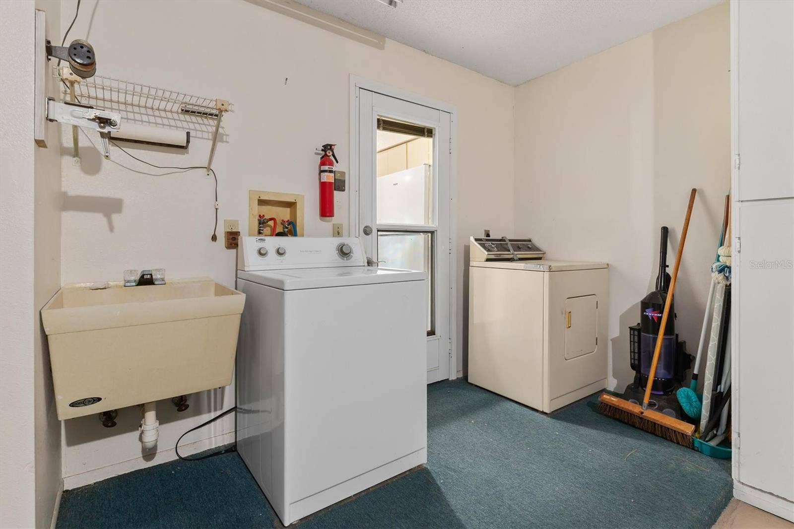 602 DOGWOOD AVENUE, #117, Englewood, FL 34223 602 DOGWOOD AVENUE, #117, Englewood, FL 34223