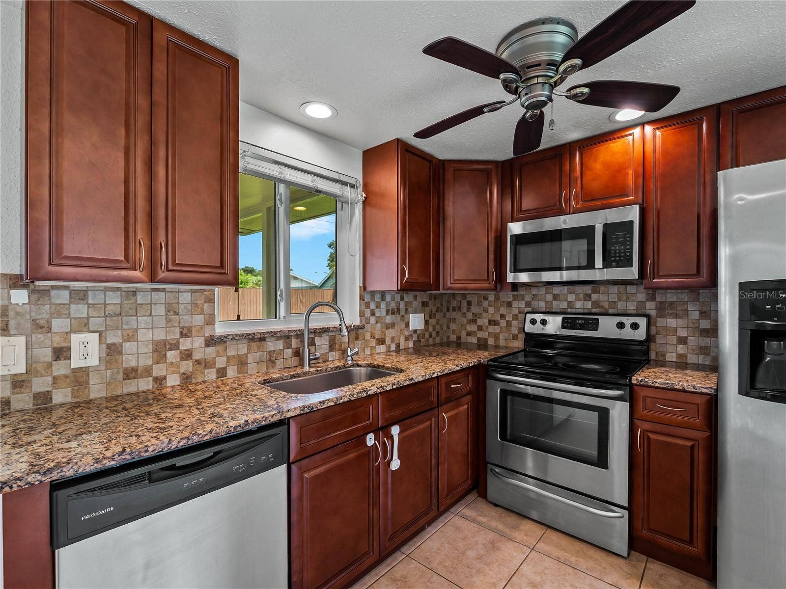 310 GRANT ROAD, Venice, FL 34293 310 GRANT ROAD, Venice, FL 34293
