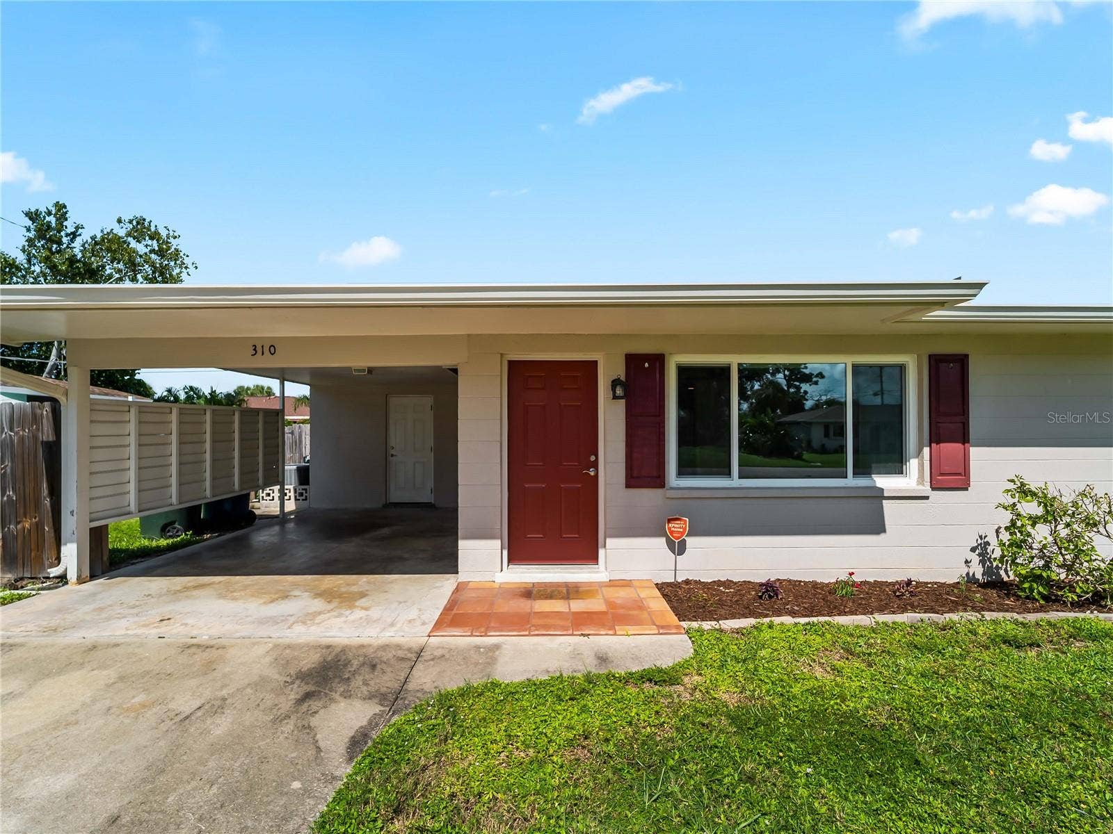 310 GRANT ROAD, Venice, FL 34293 310 GRANT ROAD, Venice, FL 34293