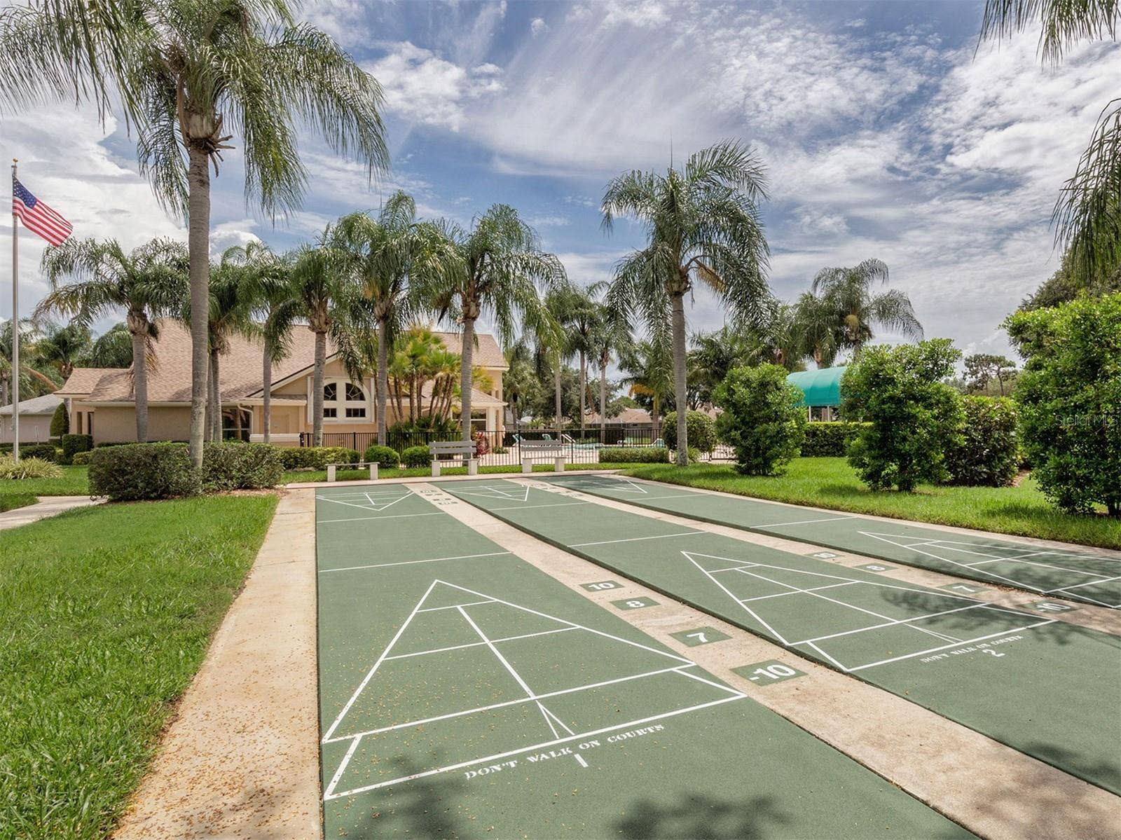 443 BERMUDA ISLES CIRCLE, Venice, FL 34292