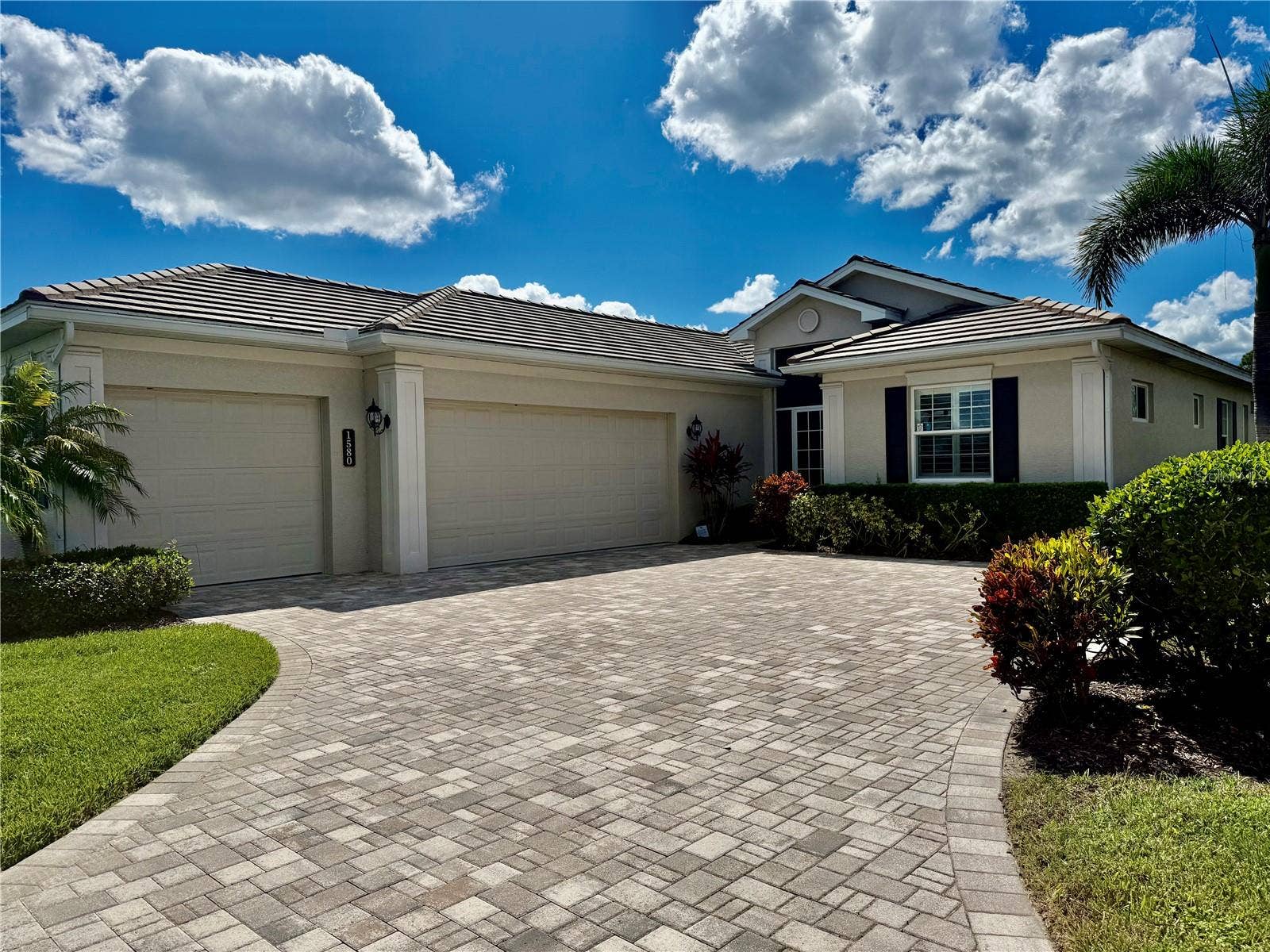 1580 LANCASHIRE DRIVE, Venice, FL 34293 1580 LANCASHIRE DRIVE, Venice, FL 34293