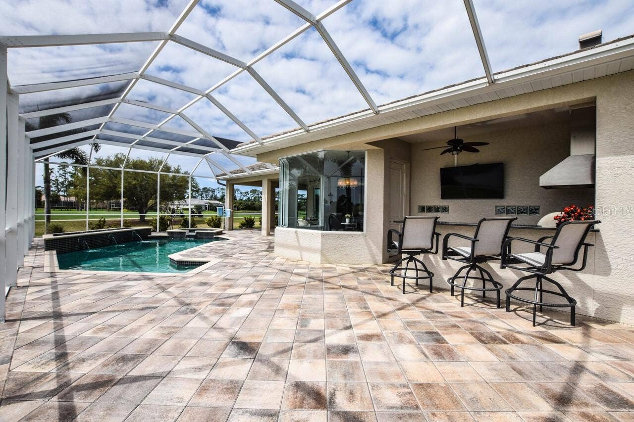 1580 LANCASHIRE DRIVE, Venice, FL 34293 1580 LANCASHIRE DRIVE, Venice, FL 34293