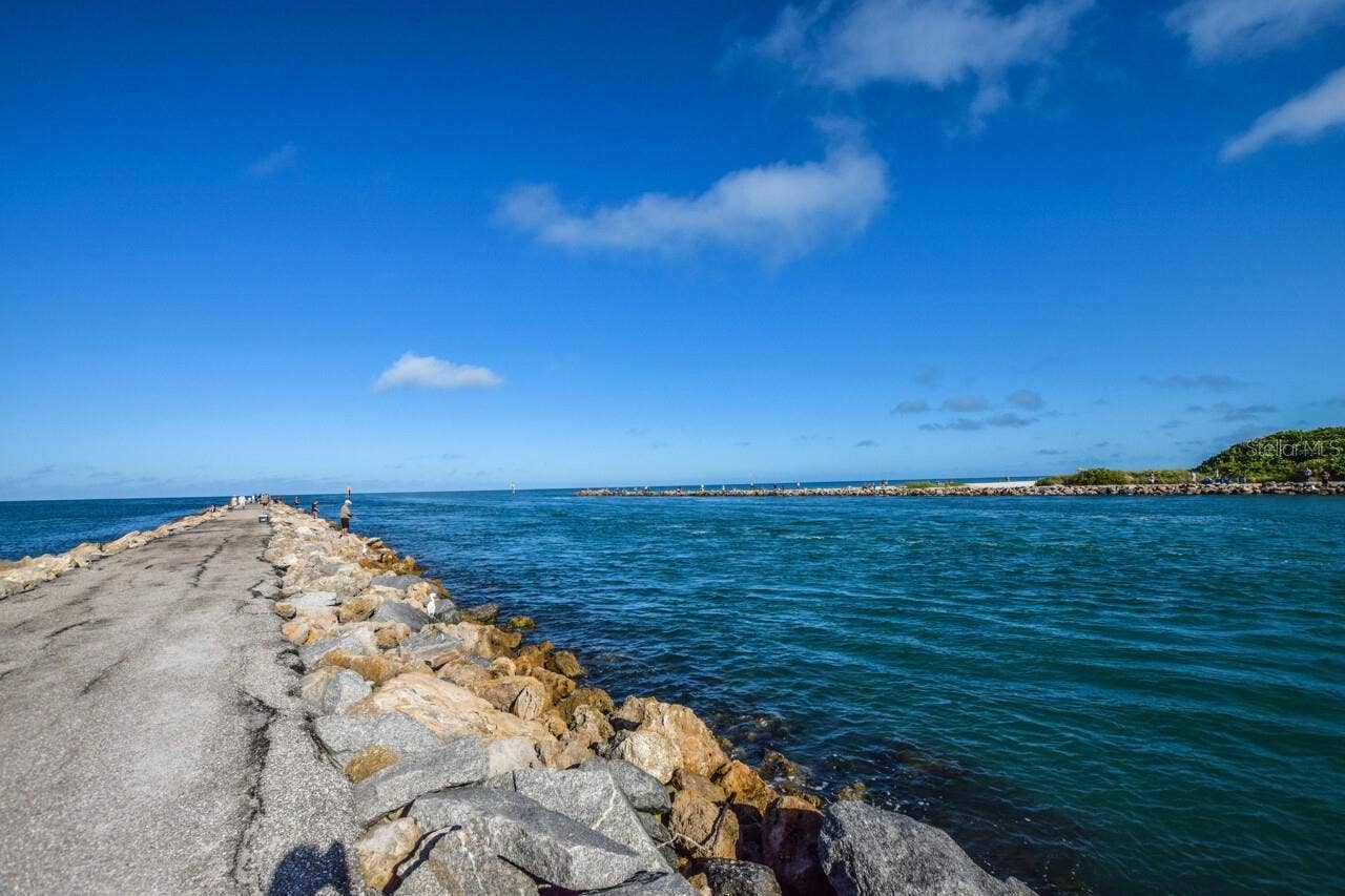 1580 LANCASHIRE DRIVE, Venice, FL 34293 1580 LANCASHIRE DRIVE, Venice, FL 34293