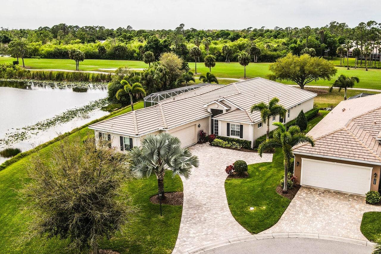 1580 LANCASHIRE DRIVE, Venice, FL 34293 1580 LANCASHIRE DRIVE, Venice, FL 34293