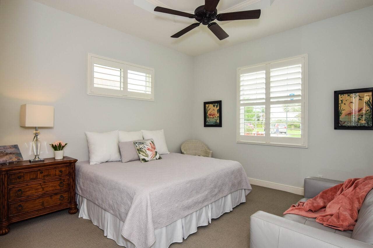 1580 LANCASHIRE DRIVE, Venice, FL 34293 1580 LANCASHIRE DRIVE, Venice, FL 34293