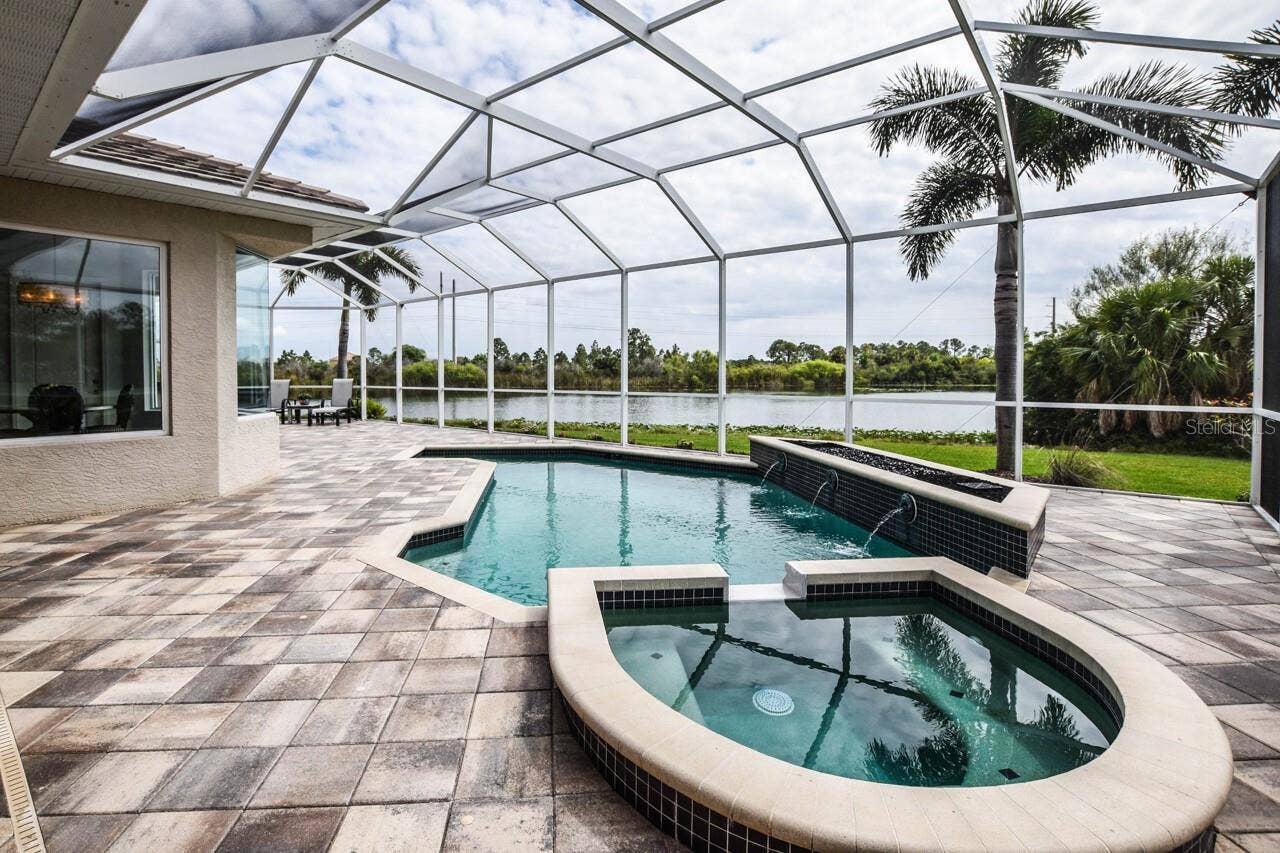 1580 LANCASHIRE DRIVE, Venice, FL 34293 1580 LANCASHIRE DRIVE, Venice, FL 34293
