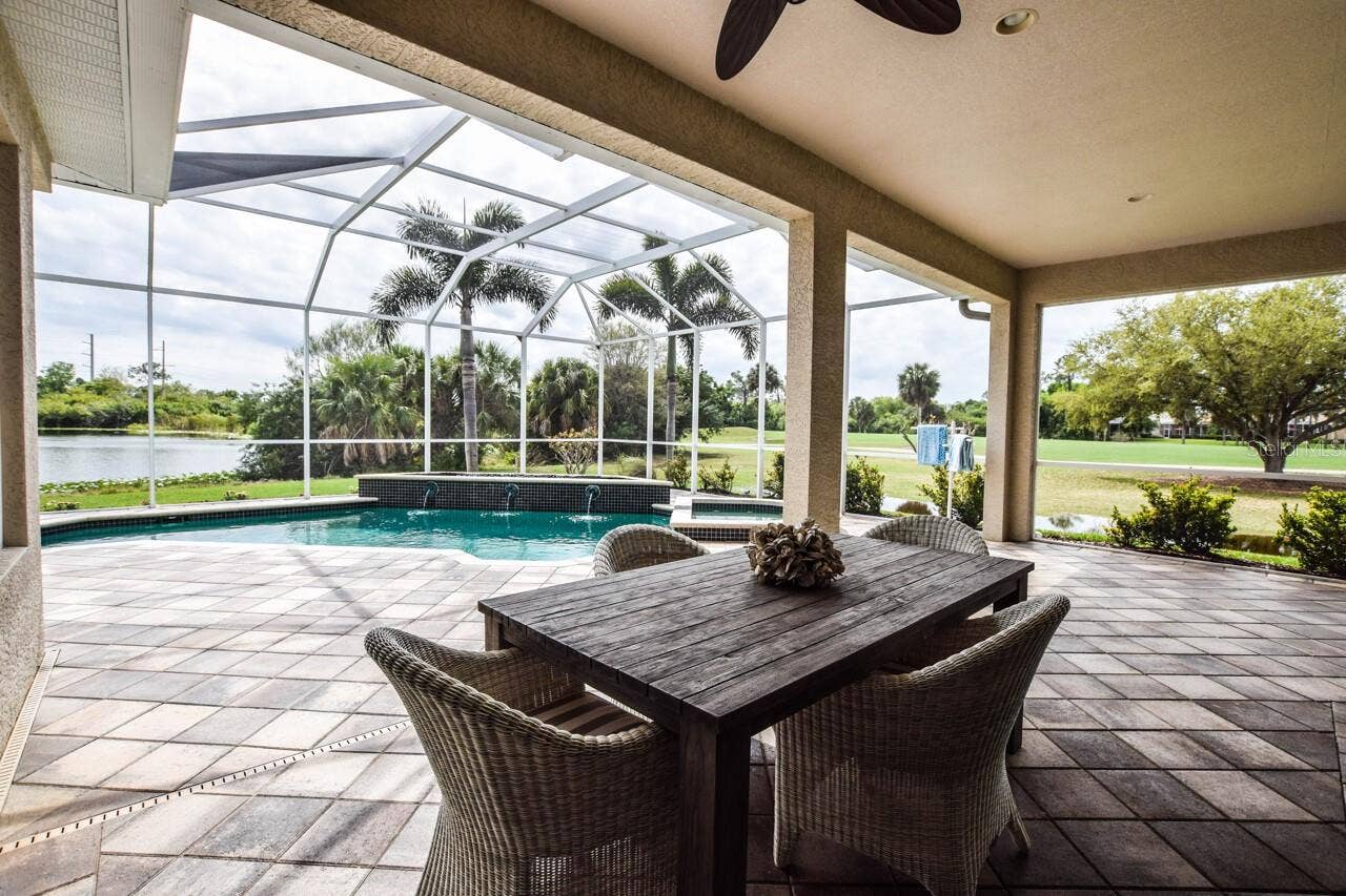 1580 LANCASHIRE DRIVE, Venice, FL 34293 1580 LANCASHIRE DRIVE, Venice, FL 34293