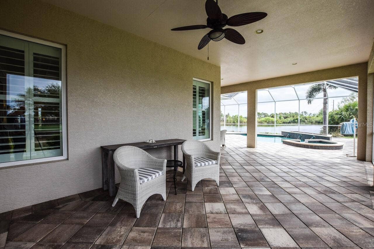 1580 LANCASHIRE DRIVE, Venice, FL 34293 1580 LANCASHIRE DRIVE, Venice, FL 34293