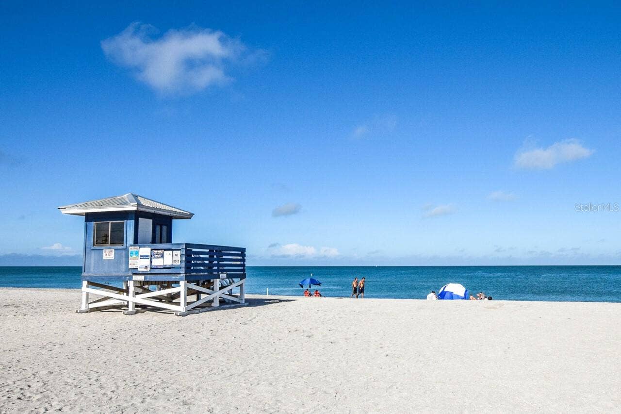 1580 LANCASHIRE DRIVE, Venice, FL 34293 1580 LANCASHIRE DRIVE, Venice, FL 34293