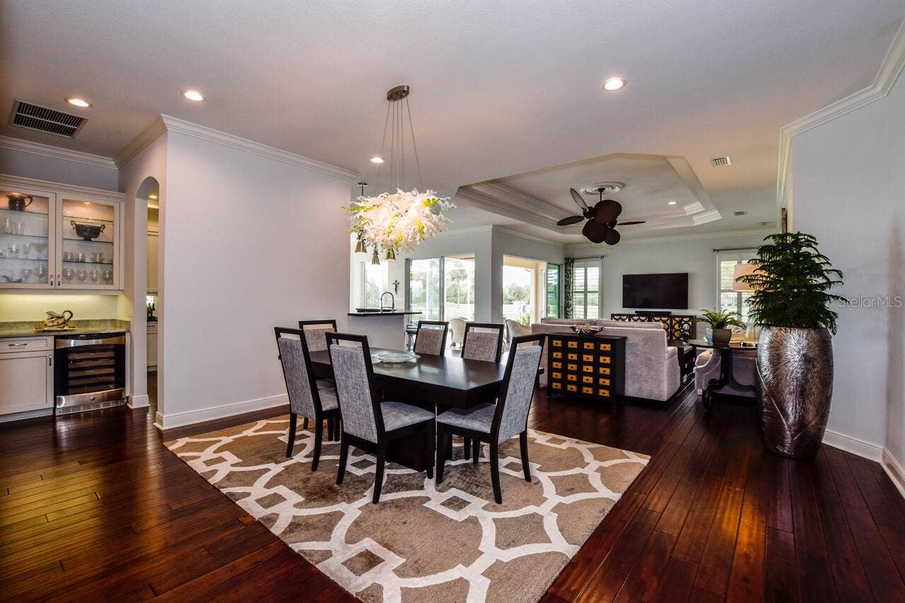 1580 LANCASHIRE DRIVE, Venice, FL 34293 1580 LANCASHIRE DRIVE, Venice, FL 34293