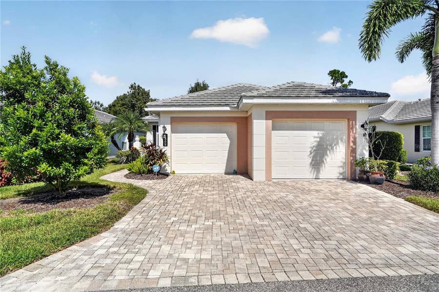 Property photo for 1848 LANCASHIRE DRIVE, #1848, Venice, FL